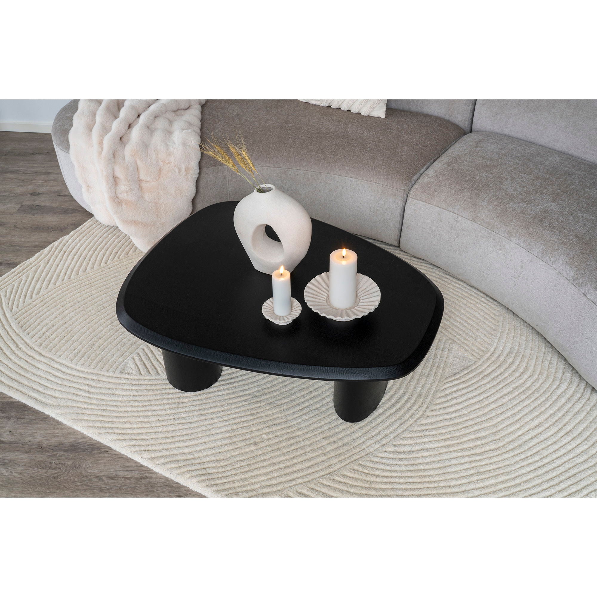 Tirano – Couchtisch in Schwarz, MDF mit Eschefurnier, 96x78x32 cm